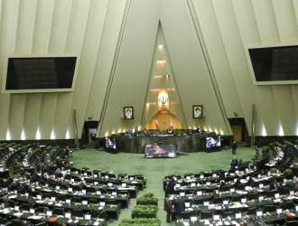 اولین جلسه علنی مجلس در غیاب لاریجانی