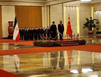استقبال رسمی در چین؛ شلیک ۲۱ گلوله توپ به افتخار رئیسی