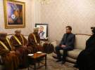 وزیر خارجه عمان در منزل شهید حسین امیرعبدالهیان حضور یافت